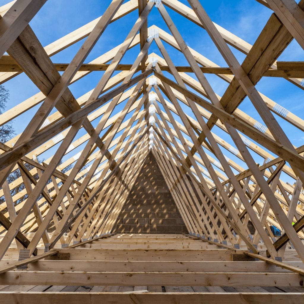 木造建築物の組立て等作業主任者を必要とする条件と作業